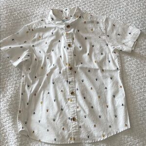 Class Club White Short Sleeve Button-Down Shirt with Tiny Multicolor Bugs